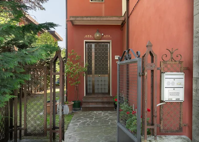 Cappuccina Nel Cuore Di Pensión 3*